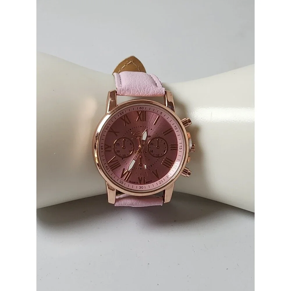 Women's Fashion Watch - Pink